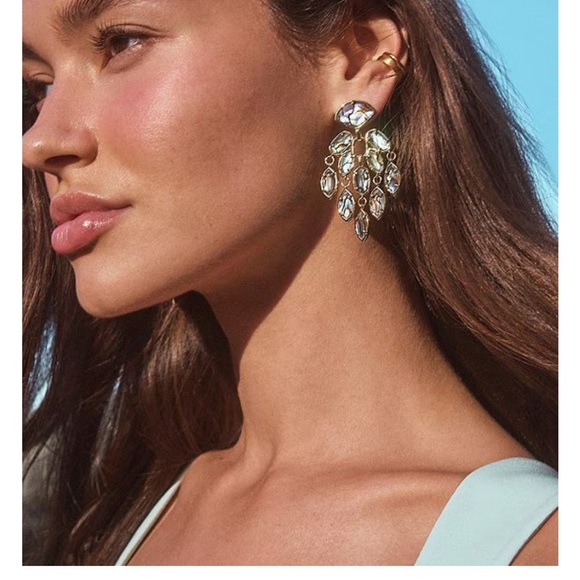 NWT- Kendra Scott Gwen Statement Earrings - Picture 2 of 5